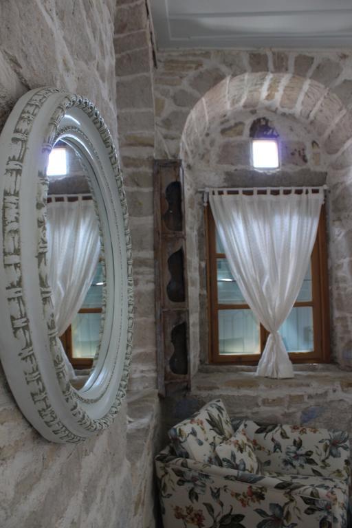 Eski Tas Hotel Cesme Exterior photo