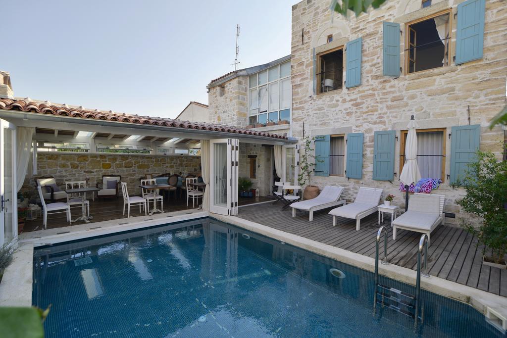 Eski Tas Hotel Cesme Exterior photo