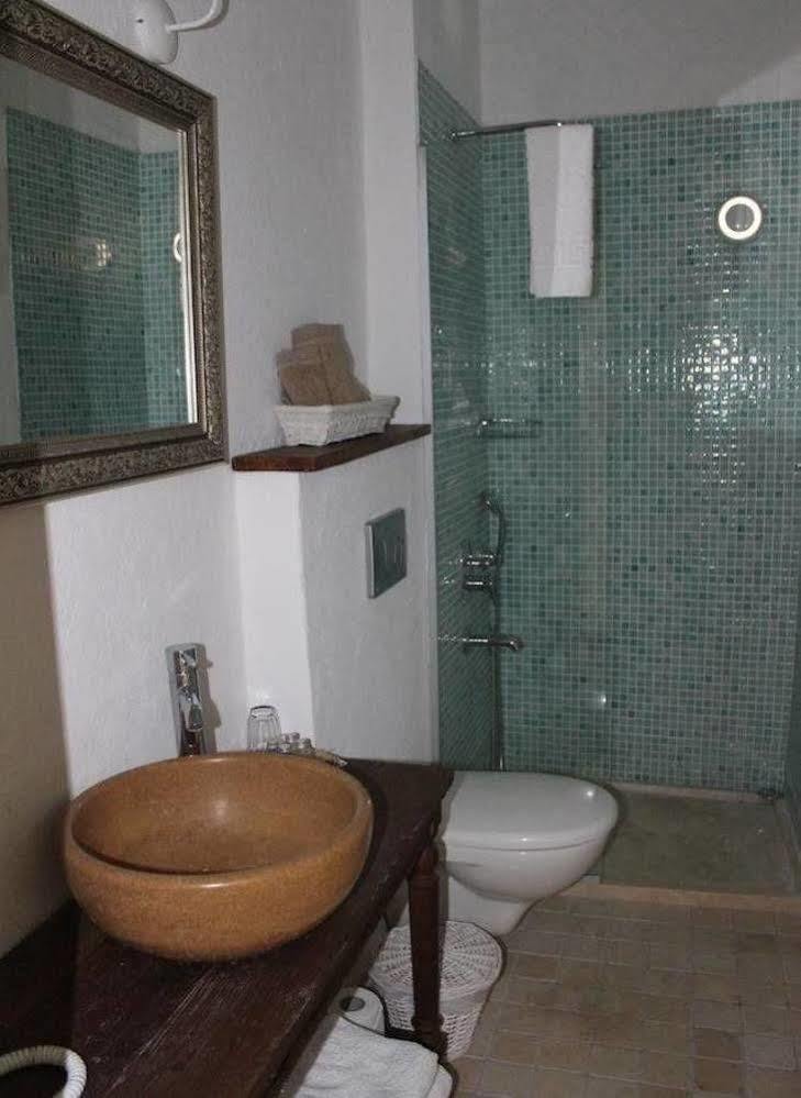 Eski Tas Hotel Cesme Exterior photo